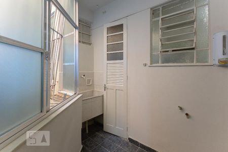 Apartamento à venda com 72m², 2 quartos e sem vagaÁrea de serviço