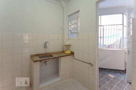 Apartamento à venda com 72m², 2 quartos e sem vagaCozinha