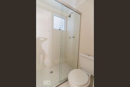 Banheiro de apartamento para alugar com 3 quartos, 61m² em Vila Endres, Guarulhos