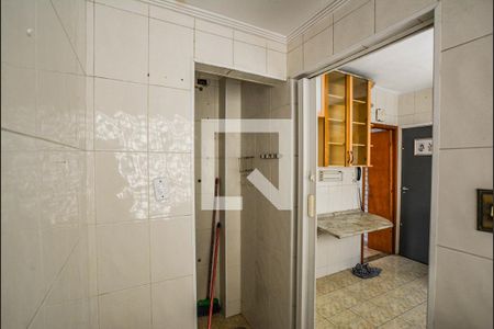 Apartamento à venda com 68m², 2 quartos e 1 vaga Apartamento à venda com 68m², 2 quartos e 1 vagaÁrea de Serviço