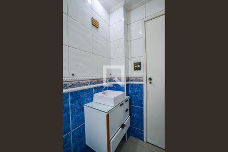 Apartamento à venda com 68m², 2 quartos e 1 vaga Apartamento à venda com 68m², 2 quartos e 1 vagaBanheiro