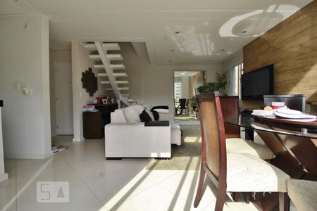 Sala de apartamento à venda com 2 quartos, 86m² em Vila Suzana, São Paulo