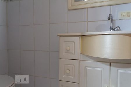 Banheiro de Serviço de apartamento à venda com 2 quartos, 66m² em Vila Mascote, São Paulo