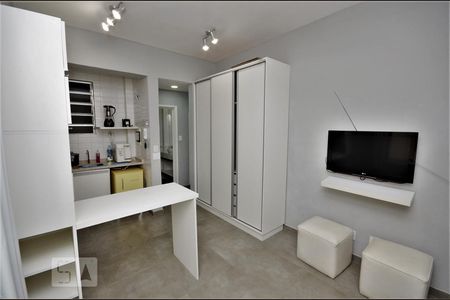 Quarto de kitnet/studio para alugar com 1 quarto, 22m² em Centro, Rio de Janeiro