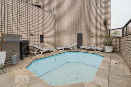Apartamento para alugar com 300m², 4 quartos e 4 vagasCobertura/Piscina