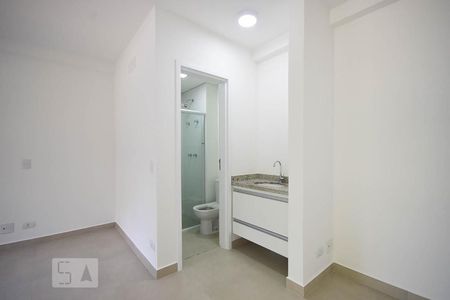 Banheiro de apartamento à venda com 1 quarto, 39m² em Vila Suzana, São Paulo