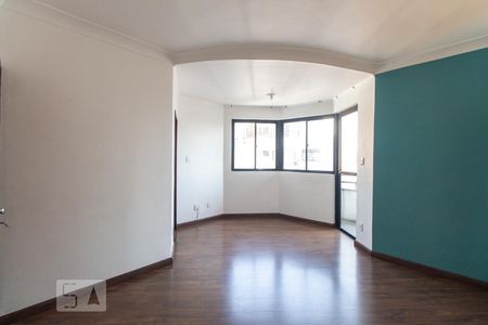 Apartamento para alugar com 78m², 2 quartos e 2 vagasSala