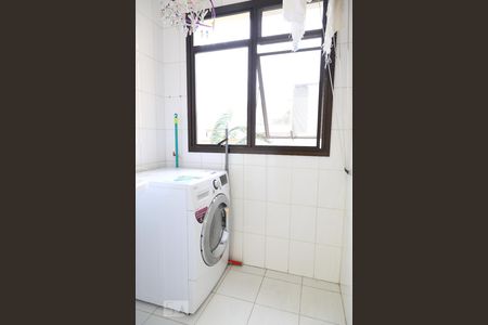 Apartamento à venda com 65m², 2 quartos e 1 vagaÁrea de serviço