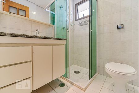 Banheiro de apartamento para alugar com 1 quarto, 54m² em Aclimação, São Paulo