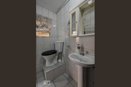 Casa à venda com 117m², 4 quartos e 2 vagasBanheiro Suíte Externa