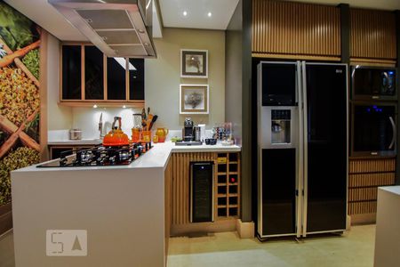 Apartamento para alugar com 121m², 2 quartos e 2 vagasCozinha