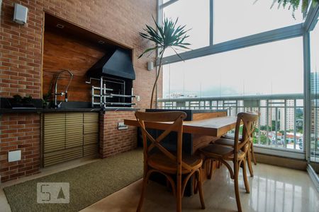 Apartamento para alugar com 121m², 2 quartos e 2 vagasChurrasqueira