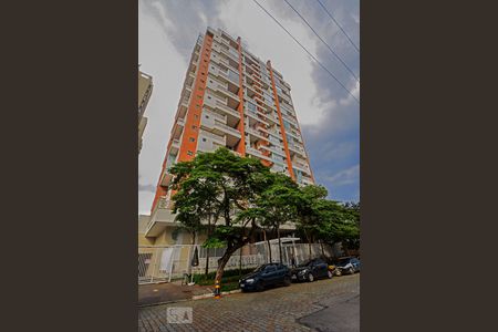 Apartamento para alugar com 121m², 2 quartos e 2 vagasPrédio