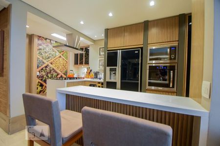 Apartamento para alugar com 121m², 2 quartos e 2 vagasCozinha