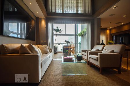 Apartamento para alugar com 121m², 2 quartos e 2 vagasSala