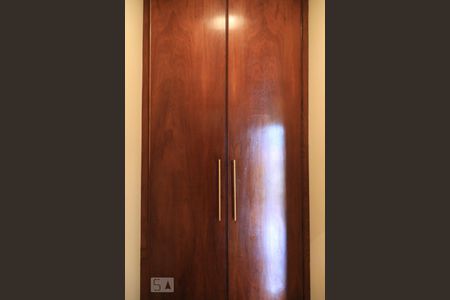 Casa à venda com 600m², 5 quartos e 3 vagasSuíte 3