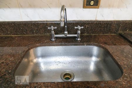 Casa à venda com 600m², 5 quartos e 3 vagasCozinha