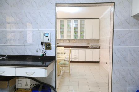 Casa à venda com 600m², 5 quartos e 3 vagasCozinha