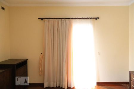 Casa à venda com 600m², 5 quartos e 3 vagasSuíte 4