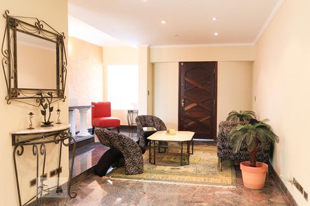 Casa à venda com 600m², 5 quartos e 3 vagasSala de estar 1