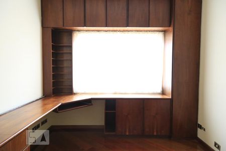 Casa à venda com 600m², 5 quartos e 3 vagasSuíte 2