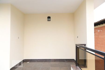 Casa à venda com 600m², 5 quartos e 3 vagasVaranda da suíte 1