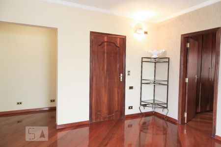 Casa à venda com 600m², 5 quartos e 3 vagasSuíte 1