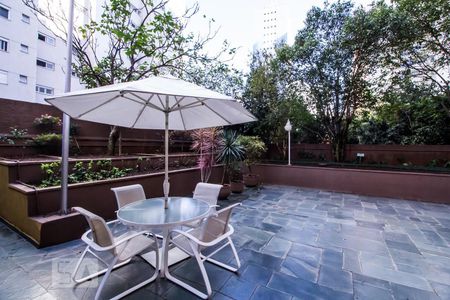 Apartamento para alugar com 105m², 2 quartos e 2 vagas