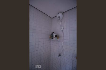 Apartamento para alugar com 105m², 2 quartos e 2 vagas Apartamento para alugar com 105m², 2 quartos e 2 vagasBanheiro