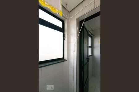 Apartamento à venda com 65m², 2 quartos e 1 vaga Apartamento à venda com 65m², 2 quartos e 1 vagaÁrea de Serviço