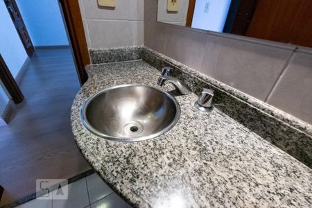 Apartamento à venda com 65m², 2 quartos e 1 vaga Apartamento à venda com 65m², 2 quartos e 1 vagaSuíte
