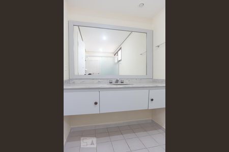 Apartamento para alugar com 50m², 1 quarto e 1 vagaBanheiro da suíte