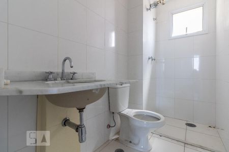 Banheiro de apartamento para alugar com 3 quartos, 80m² em Jurubatuba, São Paulo