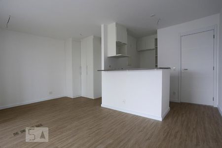Sala de kitnet/studio para alugar com 1 quarto, 41m² em Sumarezinho, São Paulo
