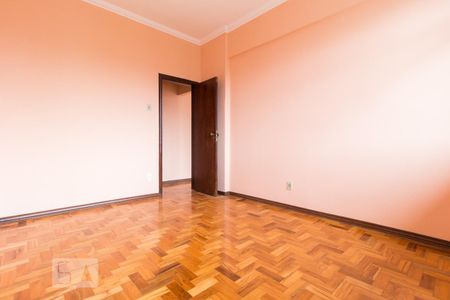 Quarto 1 de apartamento para alugar com 3 quartos, 107m² em Centro, Belo Horizonte
