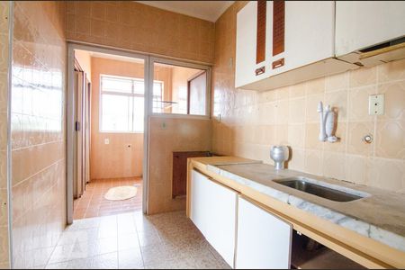 Apartamento à venda com 80m², 2 quartos e 1 vagaCozinha