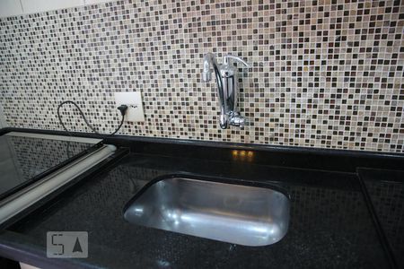 Apartamento à venda com 40m², 1 quarto e 1 vagaCozinha - Torneira
