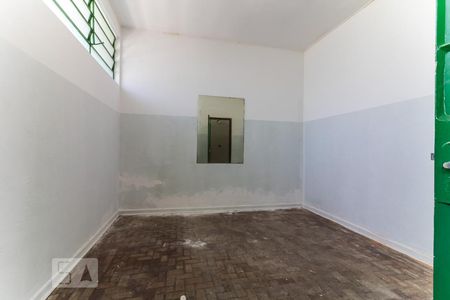 Casa à venda com 370m², 5 quartos e 3 vagasQuarto 6