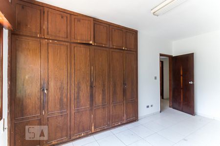 Casa à venda com 370m², 5 quartos e 3 vagasQuarto 5