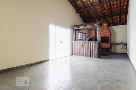 Casa à venda com 266m², 3 quartos e 4 vagasChurrasqueira