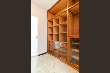 Casa à venda com 266m², 3 quartos e 4 vagasCloset da Suíte