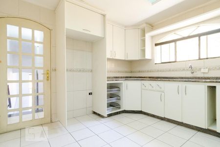 Casa à venda com 266m², 3 quartos e 4 vagasCozinha