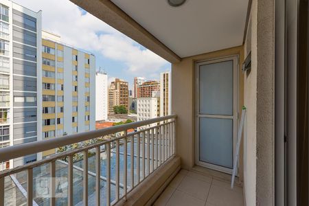 Apartamento à venda com 65m², 2 quartos e 1 vaga Apartamento à venda com 65m², 2 quartos e 1 vagaVaranda