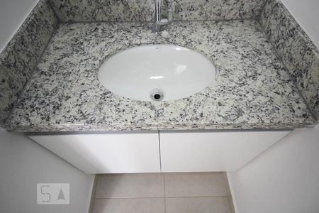 Detalhe do banheiro de apartamento à venda com 1 quarto, 44m² em Vila Andrade, São Paulo