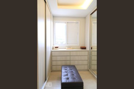 Apartamento para alugar com 71m², 1 quarto e 1 vaga Apartamento para alugar com 71m², 1 quarto e 1 vagaCloset