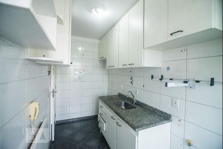 Cozinha de apartamento para alugar com 2 quartos, 49m² em Mooca, São Paulo