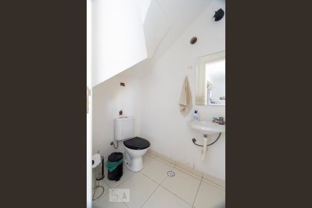 Lavabo de casa para alugar com 2 quartos, 74m² em Vila Monte Alegre, São Paulo