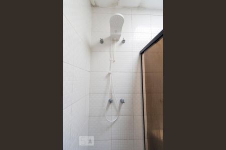 Banheiro social de casa para alugar com 2 quartos, 74m² em Vila Monte Alegre, São Paulo