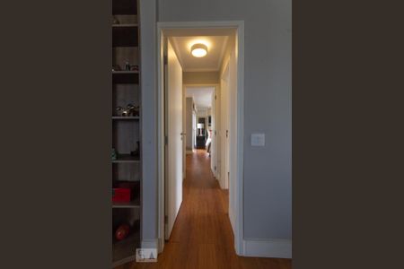 Apartamento para alugar com 150m², 2 quartos e 3 vagas Apartamento para alugar com 150m², 2 quartos e 3 vagasAcesso aos quartos