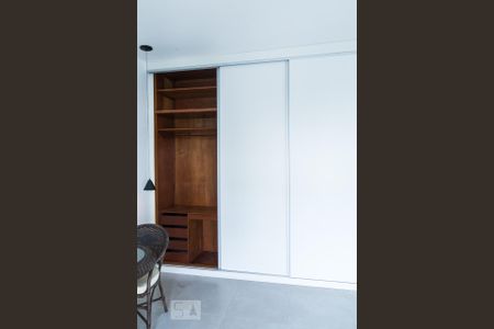Apartamento para alugar com 64m², 2 quartos e 1 vagaQuarto - Suíte